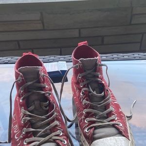 Size 10 Convers, not a truck